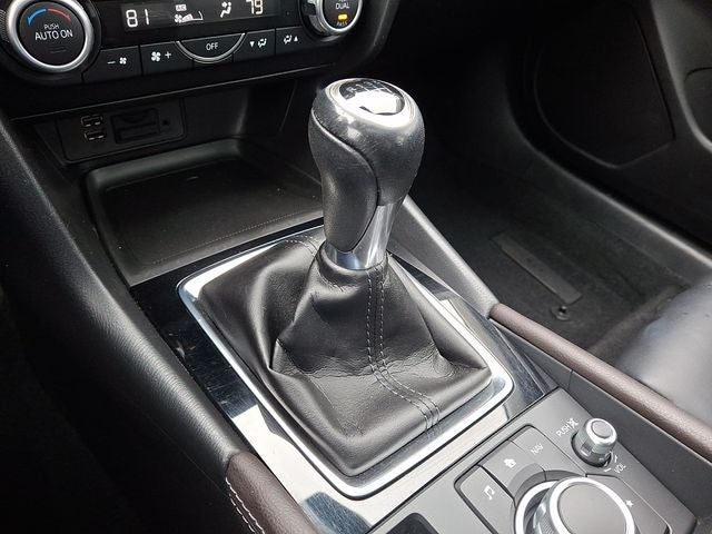 2017 Mazda Mazda3 Touring 2.5