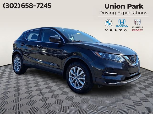 2022 Nissan Rogue Sport S