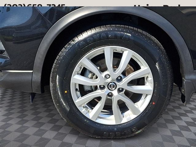 2022 Nissan Rogue Sport S