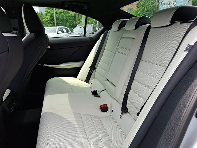 2025 Lexus IS 350 F SPORT