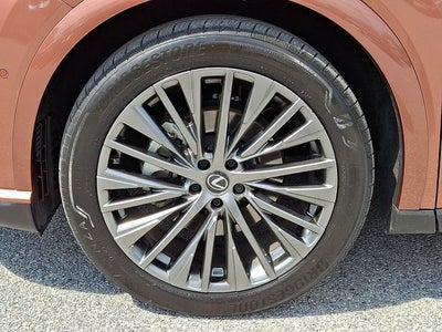 2024 Lexus RX 450h+ Luxury