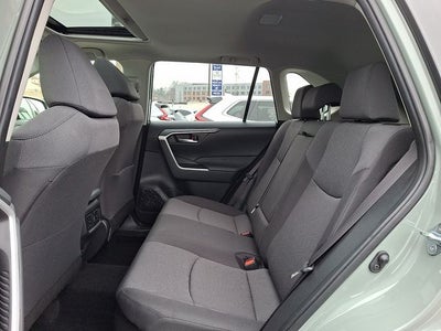 2023 Toyota RAV4 Hybrid XLE