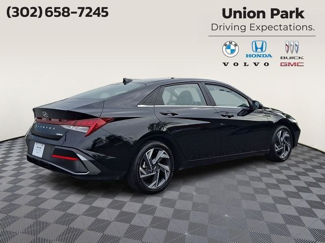 2024 Hyundai Elantra Limited