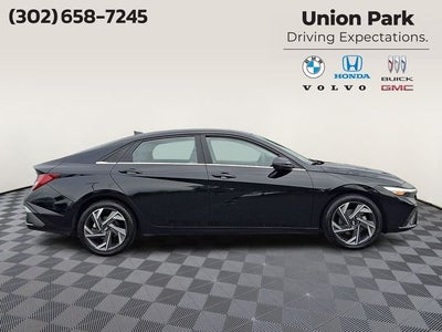 2024 Hyundai Elantra Limited