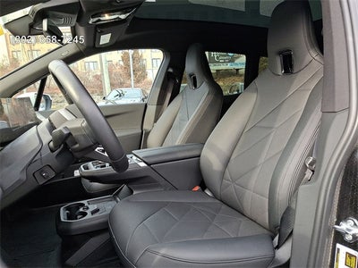 2025 BMW iX xDrive50
