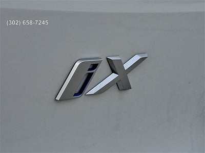 2025 BMW iX xDrive50