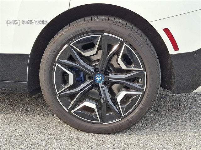 2025 BMW iX xDrive50