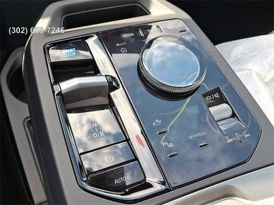 2026 BMW iX xDrive60