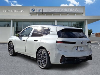 2026 BMW iX xDrive60