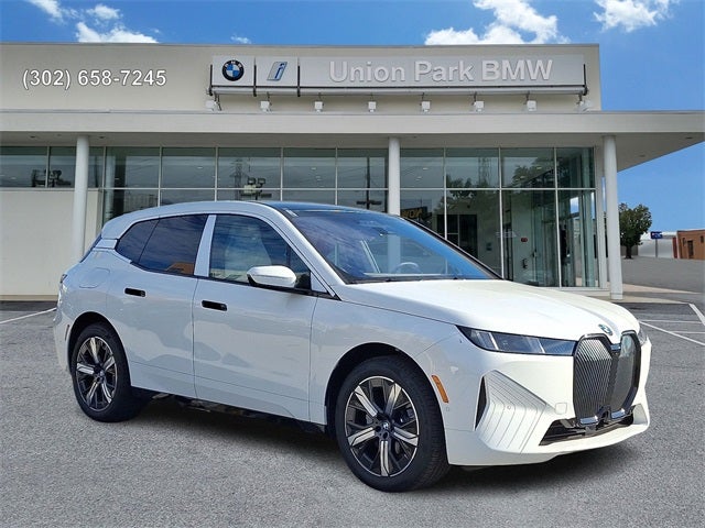 2026 BMW iX xDrive60