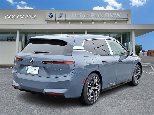 2026 BMW iX xDrive60