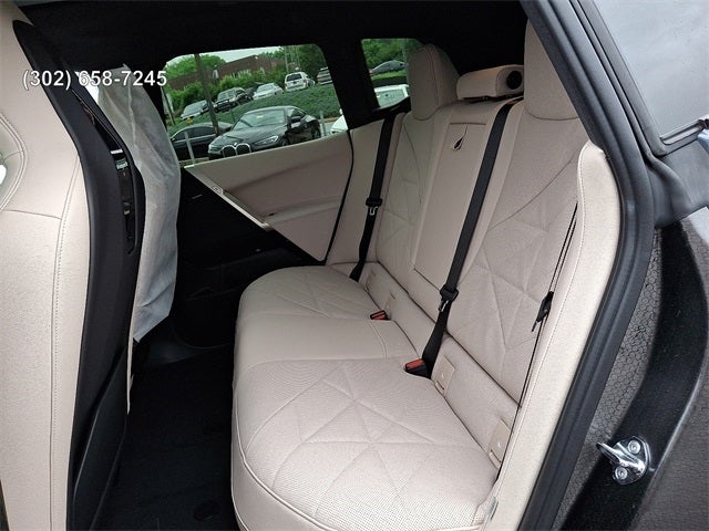 2026 BMW iX xDrive60