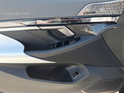 2026 BMW 5 Series 550e xDrive