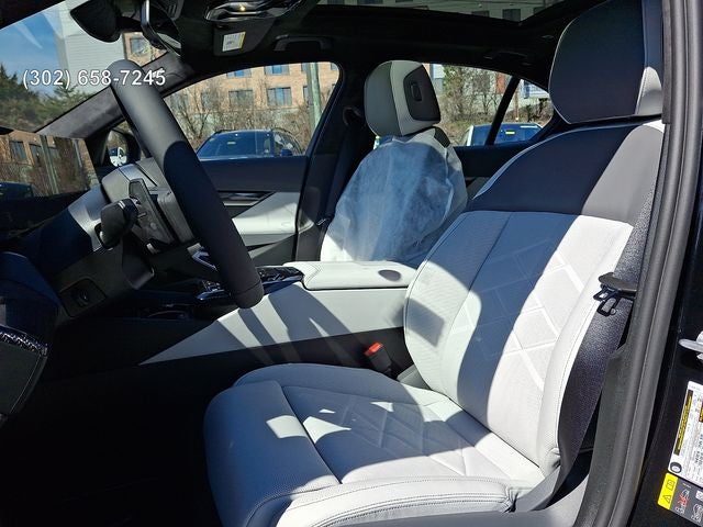 2026 BMW 5 Series 550e xDrive