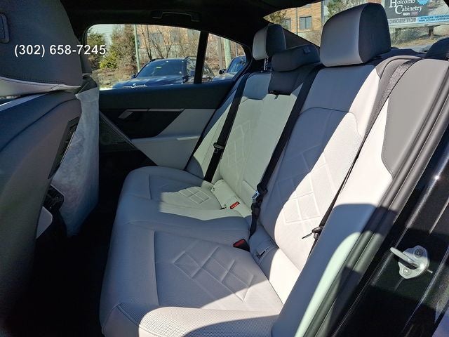 2026 BMW 5 Series 550e xDrive