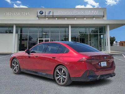 2025 BMW 5 Series 550e xDrive