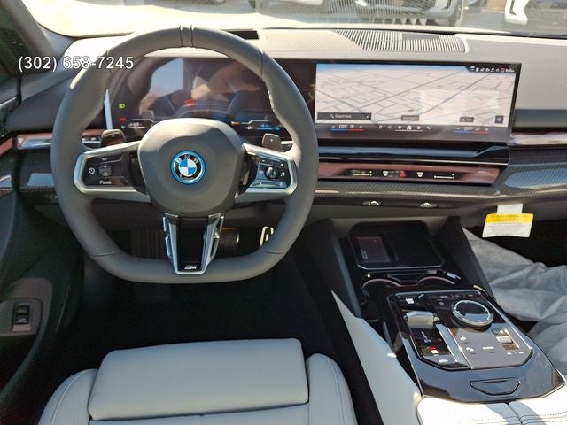 2026 BMW 5 Series 550e xDrive