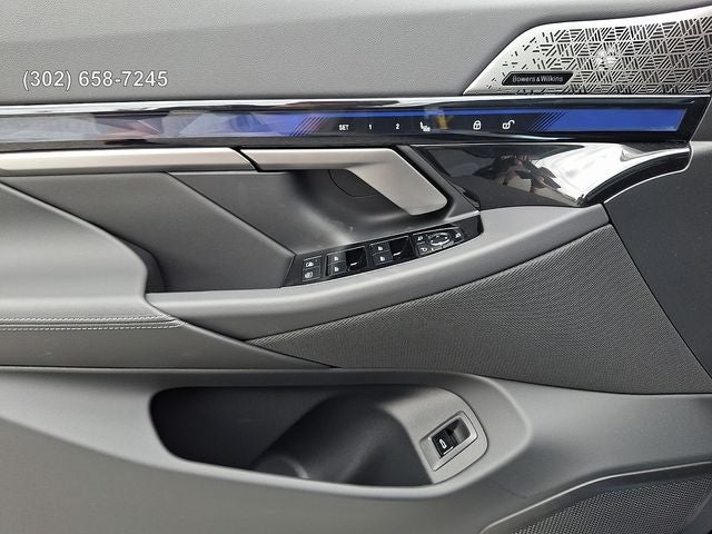 2027 BMW 5 Series 550e xDrive