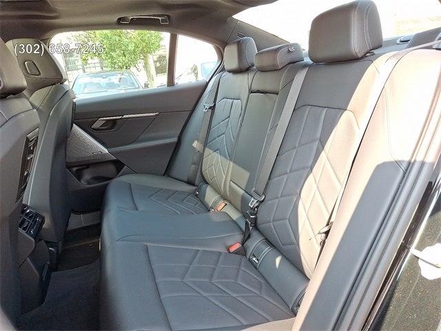 2024 BMW i5 eDrive40