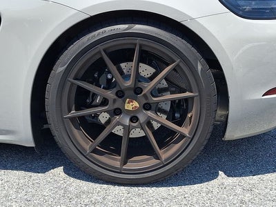 2025 Porsche 718 Cayman GTS