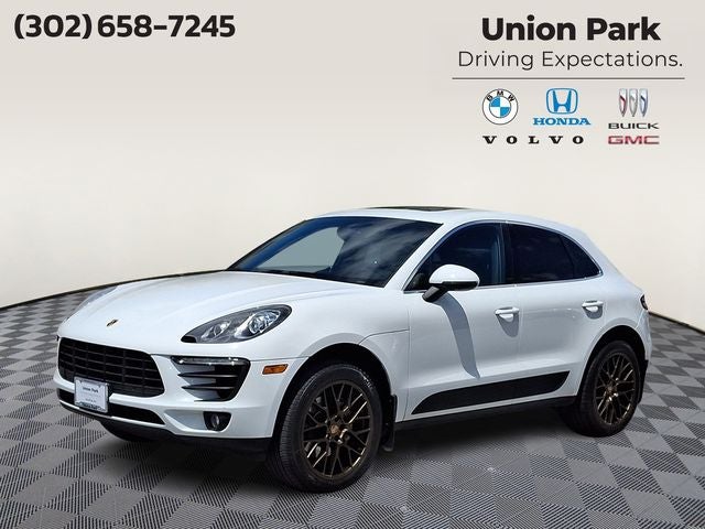 2015 Porsche Macan S