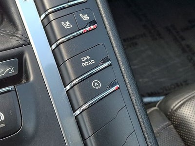 2015 Porsche Macan S
