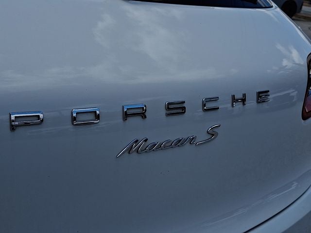 2015 Porsche Macan S