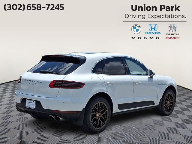 2015 Porsche Macan S