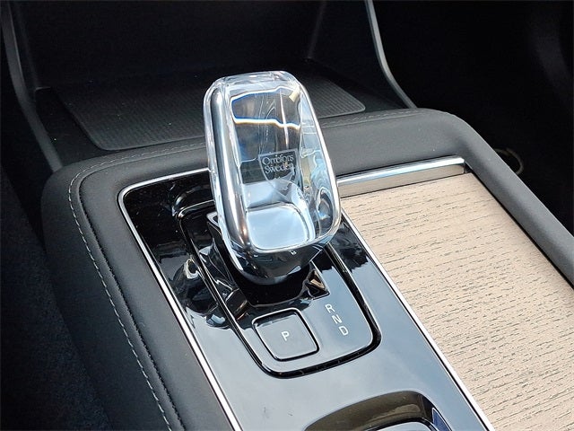 2026 Volvo XC90 B6 Plus 6-Seater