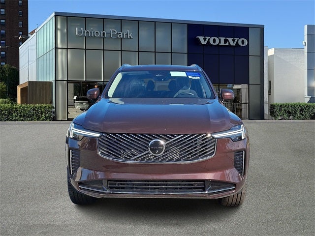2026 Volvo XC90 B6 Plus 6-Seater