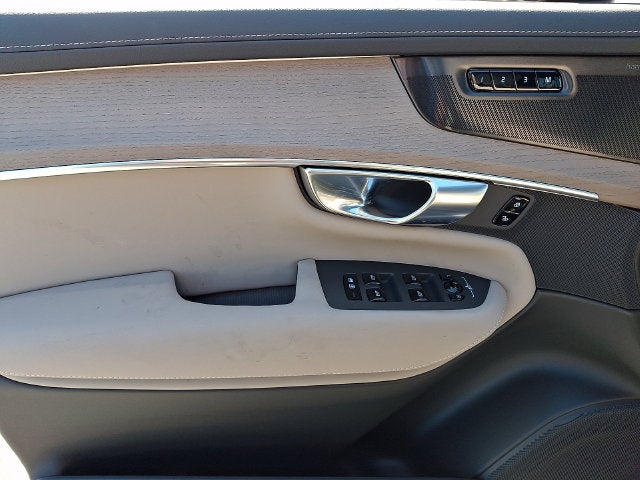 2027 Volvo XC90 B6 Plus 6-Seater