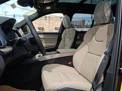 2026 Volvo XC90 B6 Plus 6-Seater