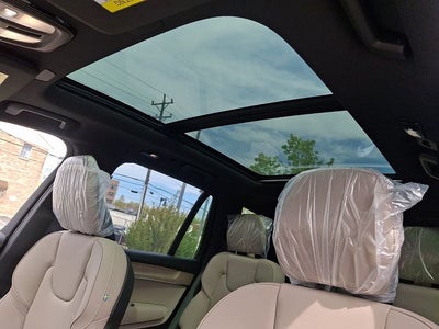 2026 Volvo XC90 B6 Plus 6-Seater