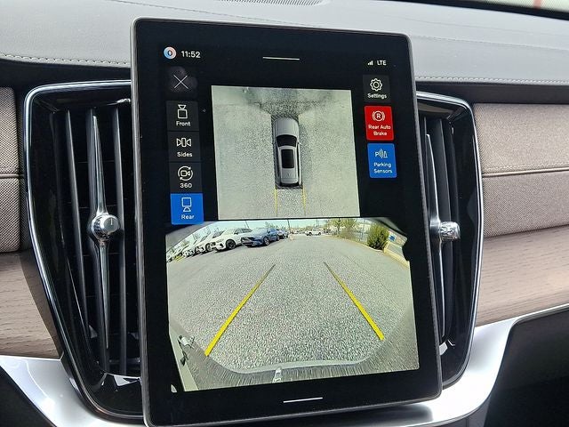 2026 Volvo XC90 B6 Plus 6-Seater