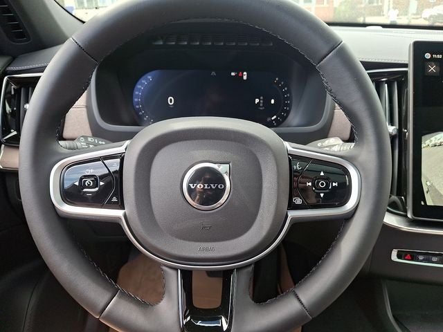 2026 Volvo XC90 B6 Plus 6-Seater
