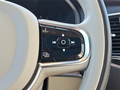 2024 Volvo XC90 B6 Plus Bright Theme 6-Seater