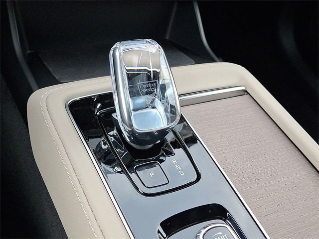 2026 Volvo XC90 B6 Plus 6-Seater