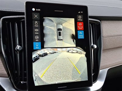 2026 Volvo XC90 B6 Plus 6-Seater