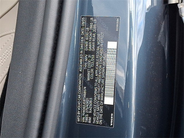 2026 Volvo XC90 B6 Plus 6-Seater