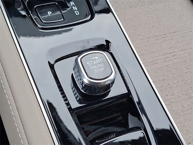 2026 Volvo XC90 B6 Ultra