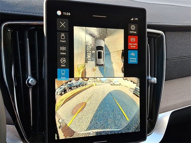 2026 Volvo XC90 B6 Plus 7-Seater