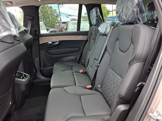 2027 Volvo XC90 Base
