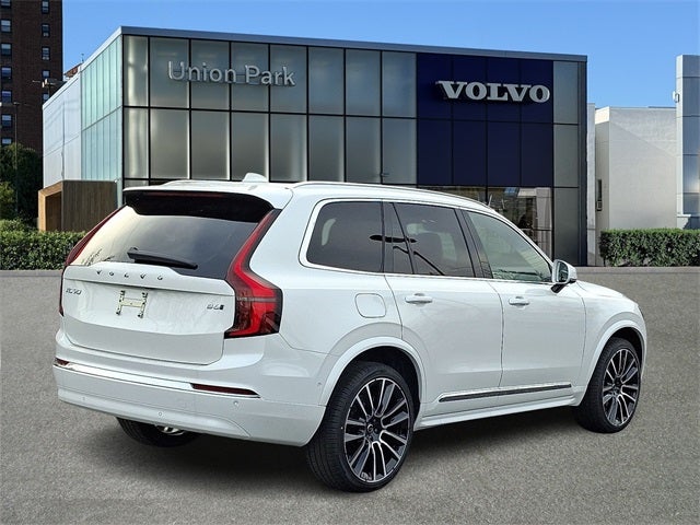 2026 Volvo XC90 B6 Plus 7-Seater