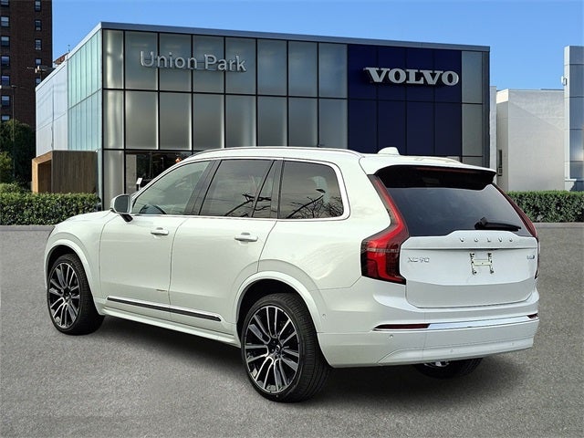 2026 Volvo XC90 B6 Plus 7-Seater