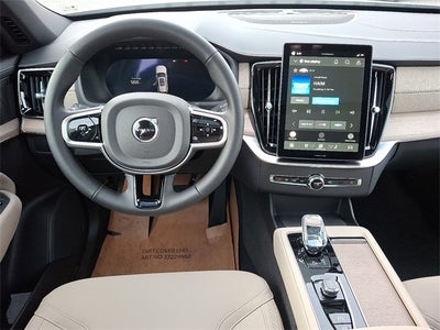 2026 Volvo XC90 B6 Plus 7-Seater