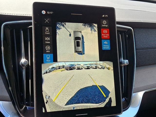 2026 Volvo XC90 B6 Plus 7-Seater