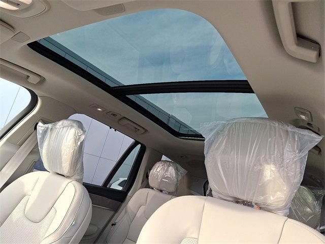 2026 Volvo XC90 B6 Ultra