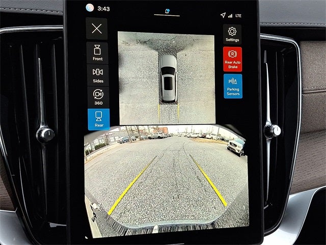 2026 Volvo XC90 B6 Ultra