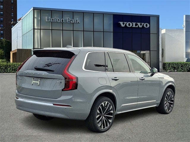 2026 Volvo XC90 B6 Ultra