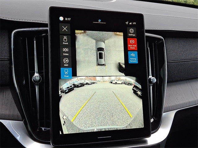 2026 Volvo XC90 B6 Ultra